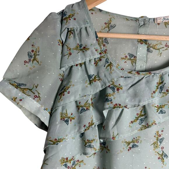Freebird Light Blue Sheer Floral Bird Ruffled Short Sleeve Blouse Size S - Picture 5 of 8